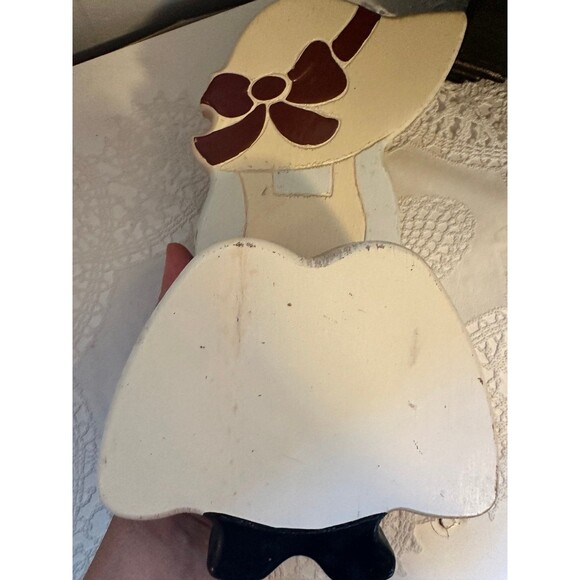 Vintage Rare Handmade Shelf Sitters Boy and Girl figurines - Picture 7 of 7